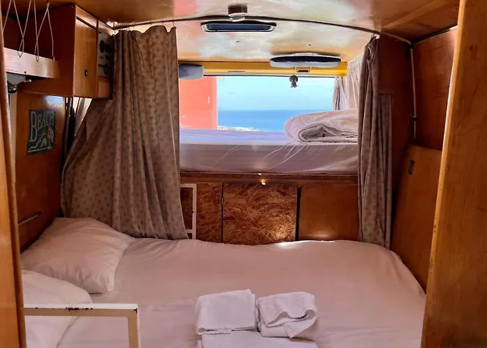 بيت شباب Destination *