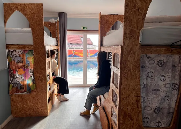 Destination بيت شباب إيريسييرا